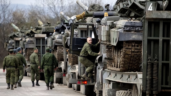 解放军抵达后，乌克兰和白俄罗斯从边境撤军